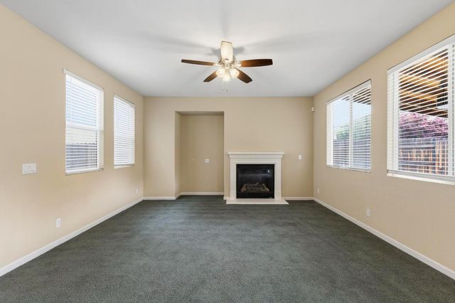 1012 Beymer Loop, Yuba City, CA 95991