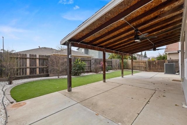 1012 Beymer Loop, Yuba City, CA 95991