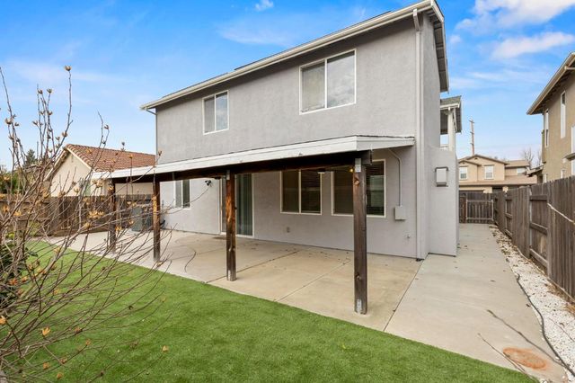 1012 Beymer Loop, Yuba City, CA 95991