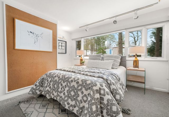 32 Moon Hill Road, Lexington, MA 02421