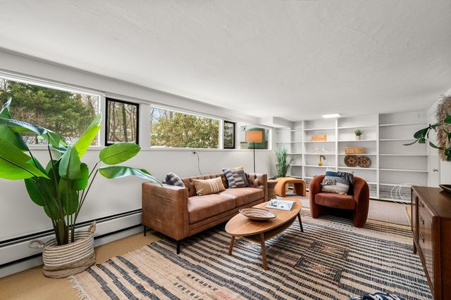 32 Moon Hill Road, Lexington, MA 02421