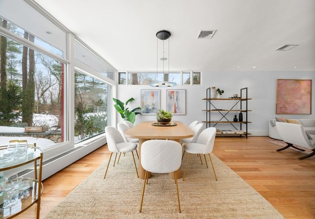 32 Moon Hill Road, Lexington, MA 02421