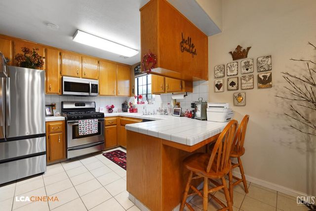 3604 Mehgan Avenue, Bakersfield, CA 93312