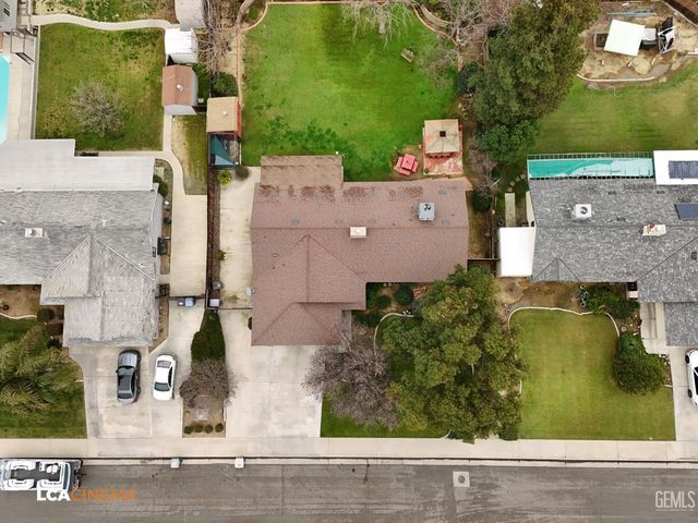 3604 Mehgan Avenue, Bakersfield, CA 93312