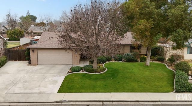 3604 Mehgan Avenue, Bakersfield, CA 93312