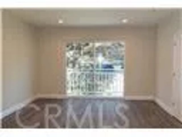 3698 Fredonia Drive, Los Angeles, CA 90068