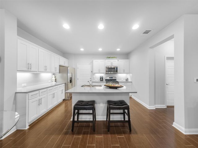13800 Lyndhurst ST 324, Austin, TX 78717