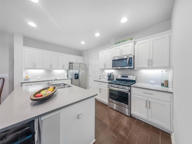 13800 Lyndhurst ST 324, Austin, TX 78717