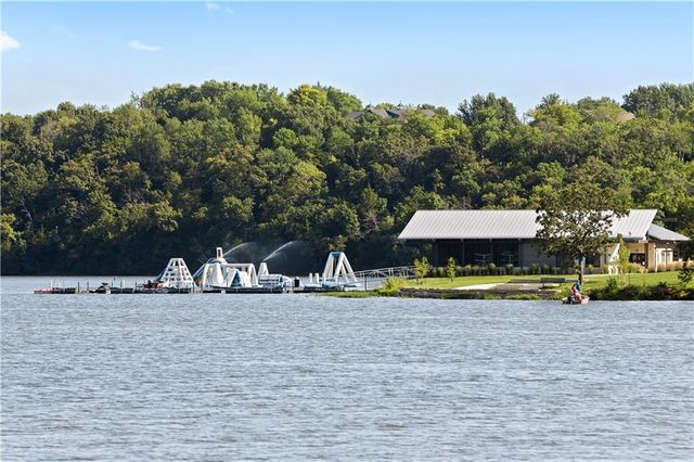 25257 W 142nd Street, Olathe, KS 66061