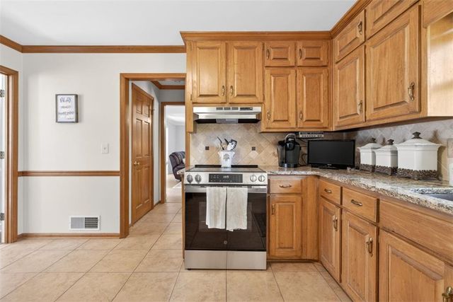 1920 Oak Branch Way, Stone Mountain, GA 30087