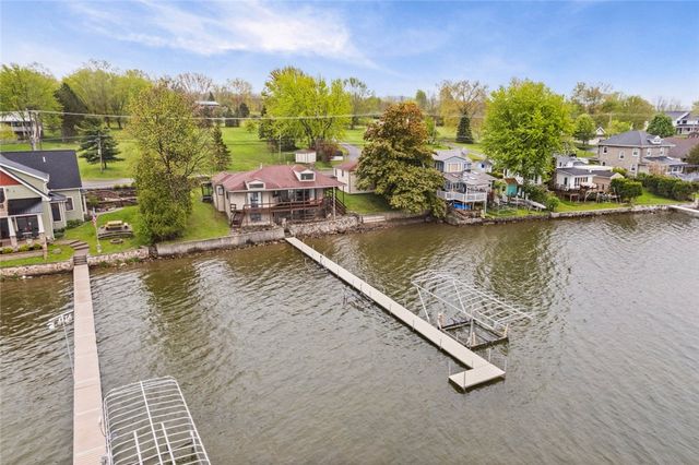 4556 East Lake Road, Livonia, NY 14487