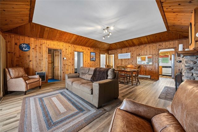 4556 East Lake Road, Livonia, NY 14487