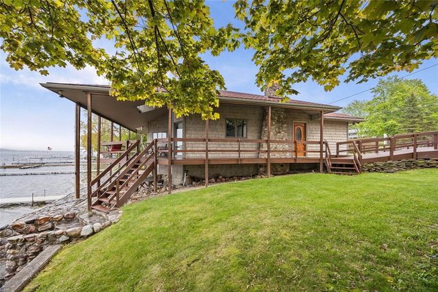 4556 East Lake Road, Livonia, NY 14487