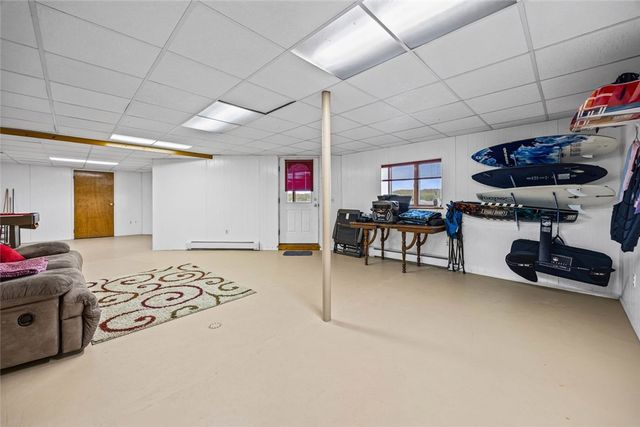 4556 East Lake Road, Livonia, NY 14487