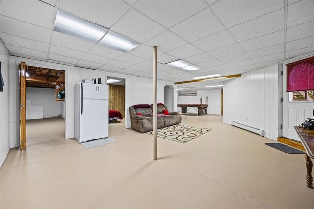 4556 East Lake Road, Livonia, NY 14487