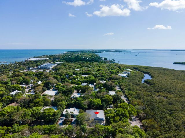 36 Park Road, Upper Matecumbe Key Islamorada, FL 33036