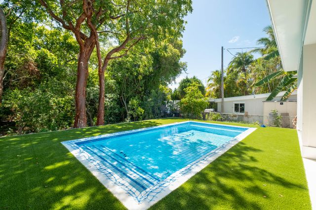 36 Park Road, Upper Matecumbe Key Islamorada, FL 33036