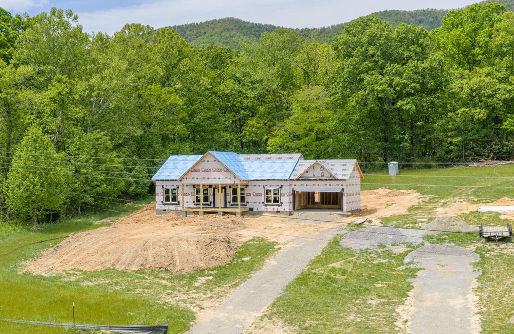 Lot 1 Haymakertown RD, Troutville, VA 24175