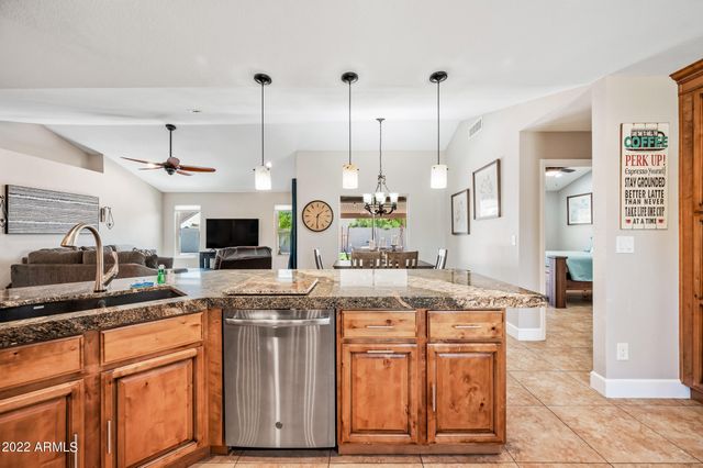 3659 W ELGIN Street, Chandler, AZ 85226