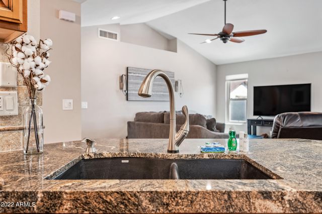 3659 W ELGIN Street, Chandler, AZ 85226