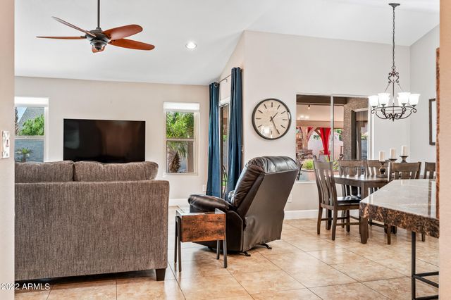 3659 W ELGIN Street, Chandler, AZ 85226