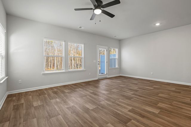 7926 Triggerfish Way, Charleston, SC 29420