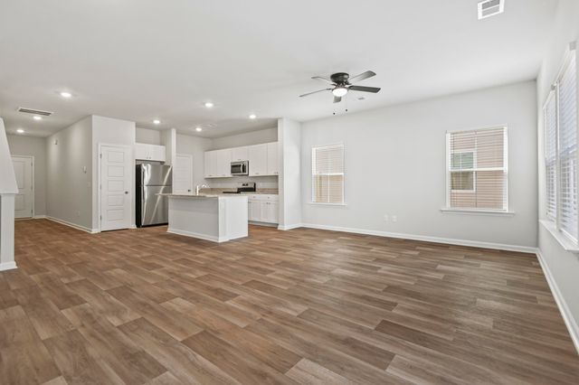 7926 Triggerfish Way, Charleston, SC 29420