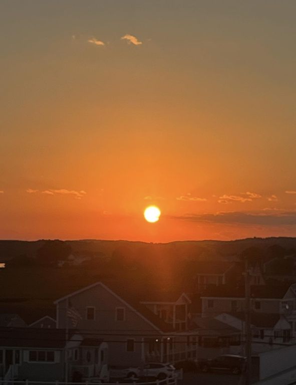 Image 11 of property listing at 32 Ashworth Avenue # 437, Hampton, NH 03842