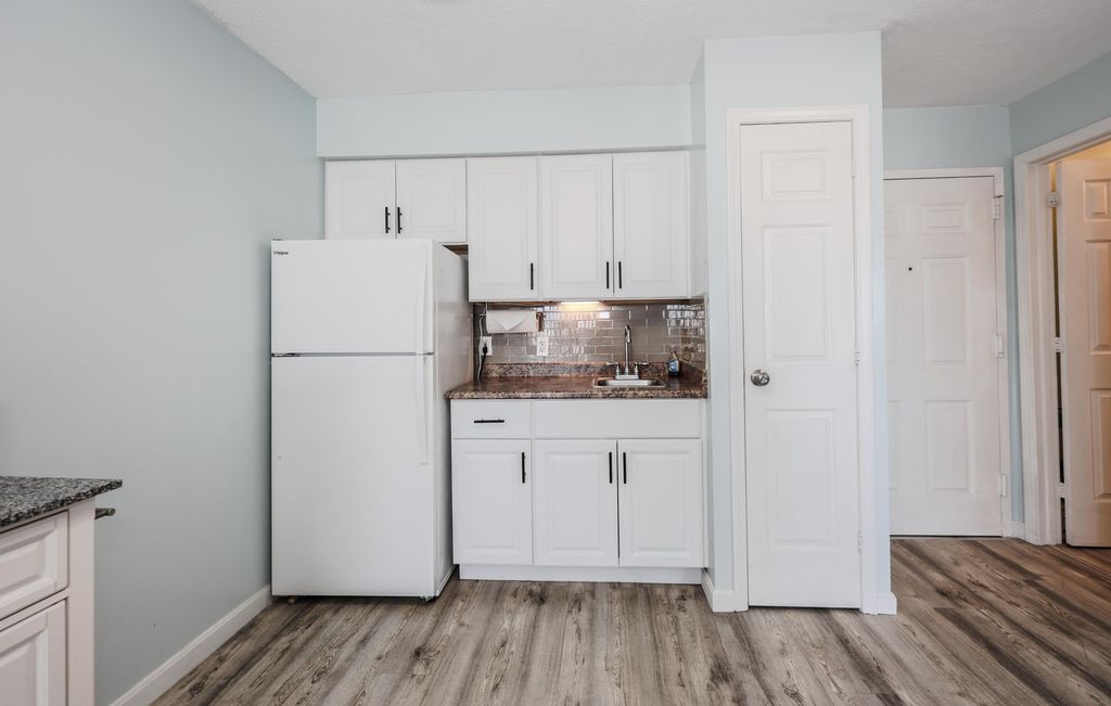 Image 20 of property listing at 32 Ashworth Avenue # 437, Hampton, NH 03842