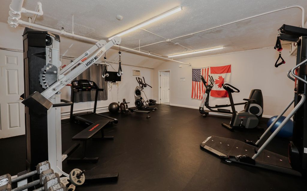 Image 30 of property listing at 32 Ashworth Avenue # 437, Hampton, NH 03842