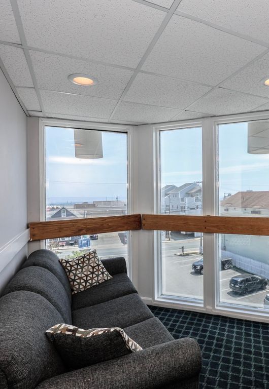 Image 35 of property listing at 32 Ashworth Avenue # 437, Hampton, NH 03842