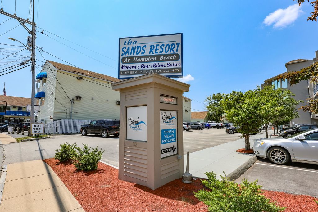 Image 8 of property listing at 32 Ashworth Avenue # 437, Hampton, NH 03842