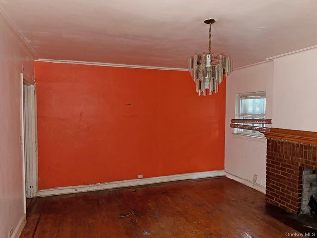 4077 Seton Avenue, Bronx, NY 10466