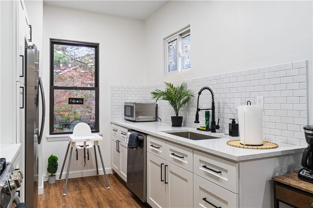 521 Alpine Ave, Central North Side, PA 15212