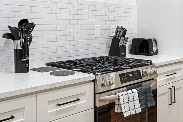 521 Alpine Ave, Central North Side, PA 15212