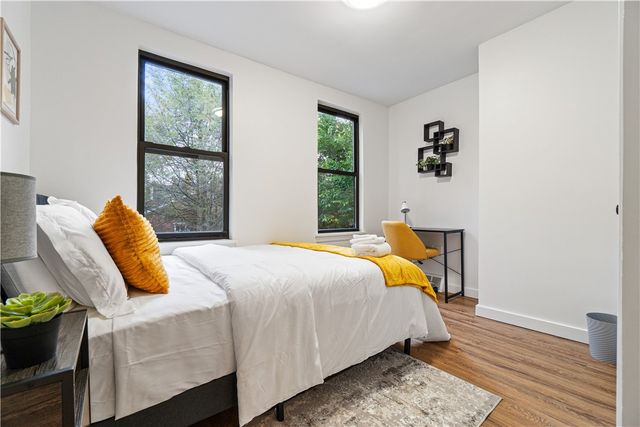 521 Alpine Ave, Central North Side, PA 15212