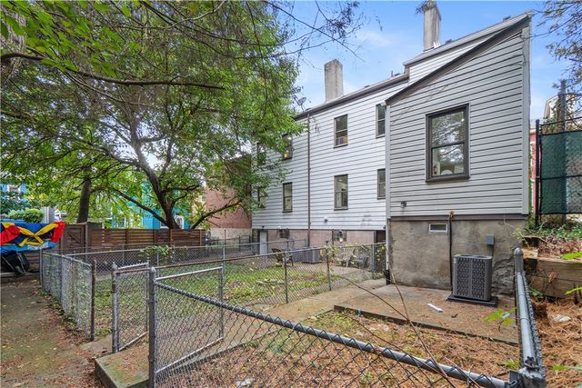 521 Alpine Ave, Central North Side, PA 15212