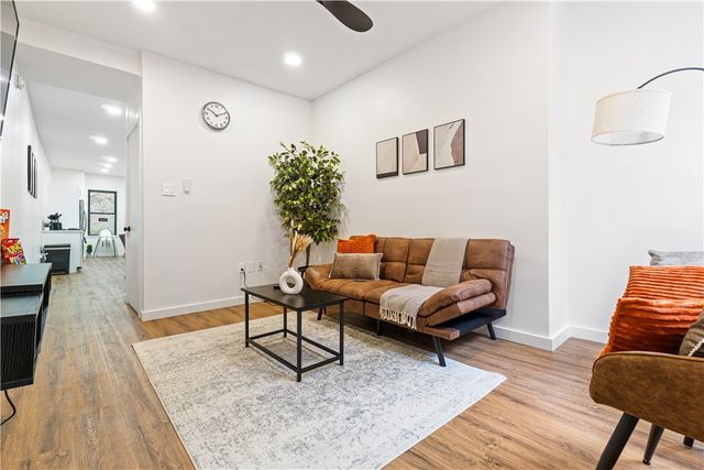 521 Alpine Ave, Central North Side, PA 15212