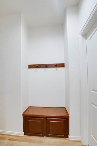 6210 Pinewood Heights Drive, Spring, TX 77389