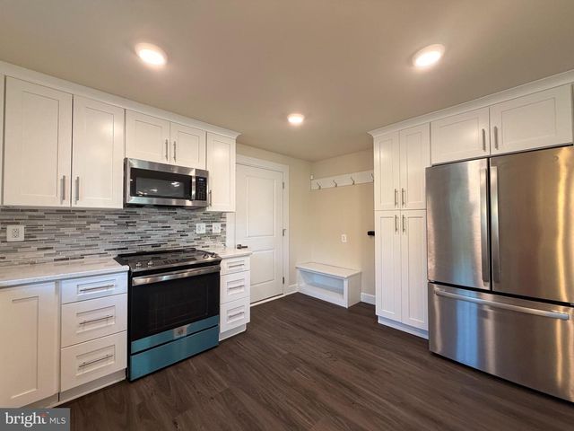 29025 LOG CABIN RD, Salisbury, MD 21801