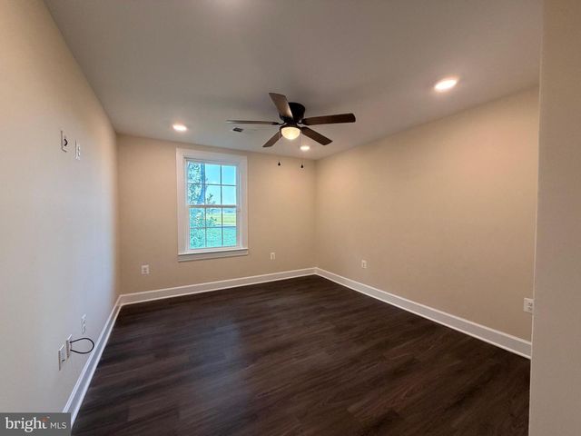29025 LOG CABIN RD, Salisbury, MD 21801