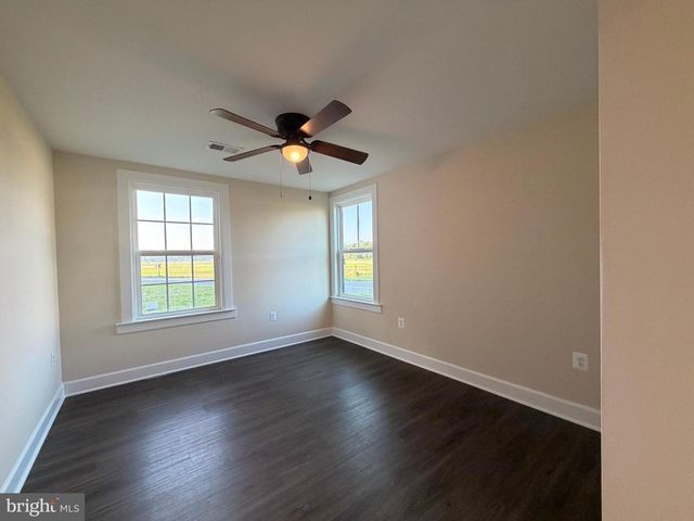 29025 LOG CABIN RD, Salisbury, MD 21801