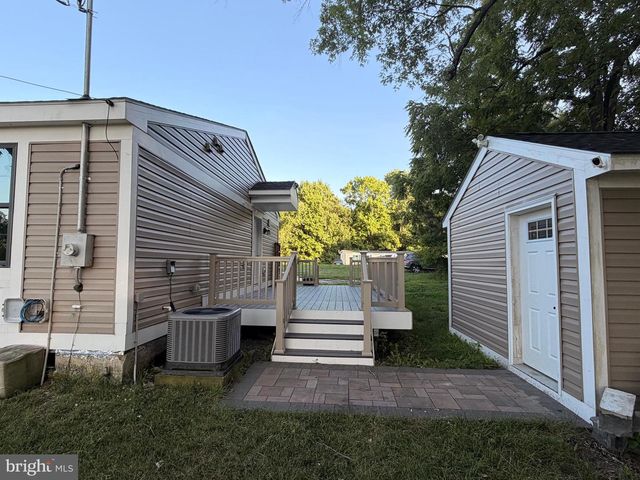 29025 LOG CABIN RD, Salisbury, MD 21801