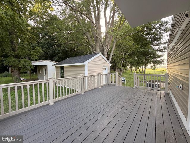 29025 LOG CABIN RD, Salisbury, MD 21801
