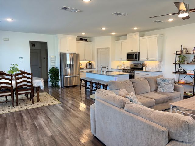 9096 Phoebe Road, Frisco, TX 75035
