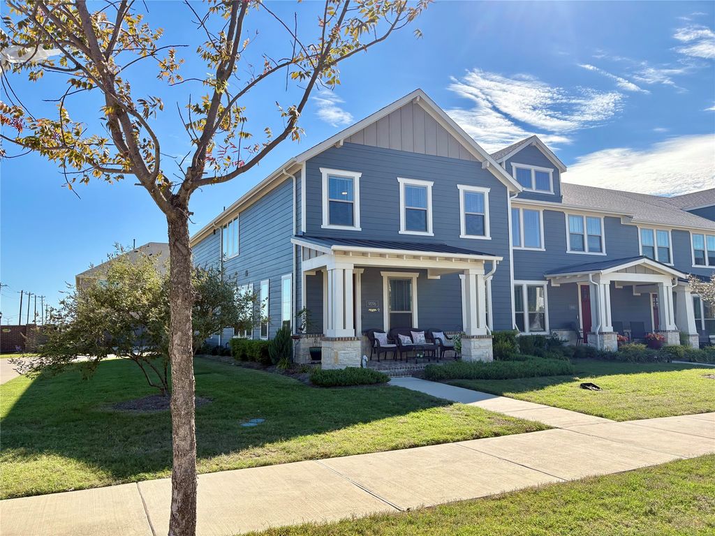 9096 Phoebe Road, Frisco, TX 75035