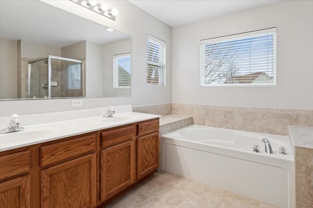 1568 Woodland Lane, Bolingbrook, IL 60490