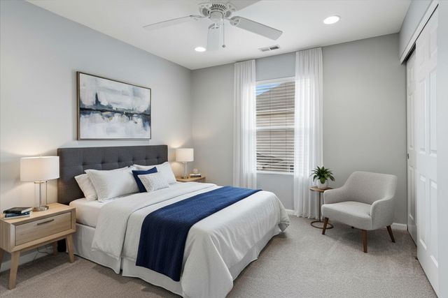 1568 Woodland Lane, Bolingbrook, IL 60490