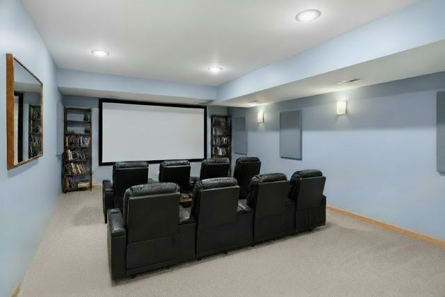 1568 Woodland Lane, Bolingbrook, IL 60490