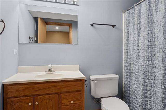 1568 Woodland Lane, Bolingbrook, IL 60490